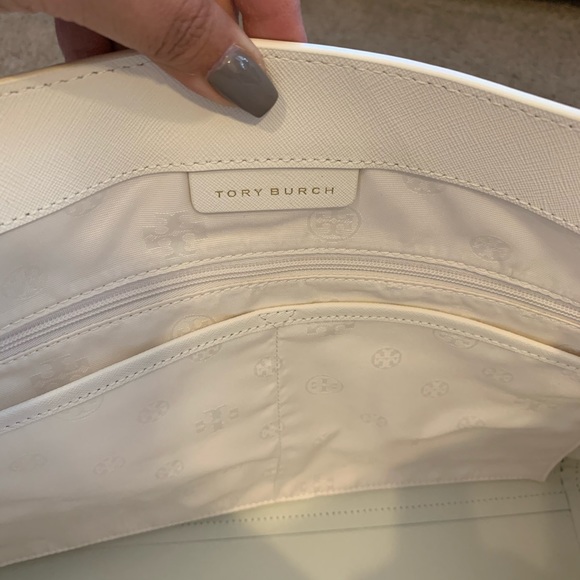 NEW Tory Burch Emerson Buckle Tote White - Picture 5 of 14